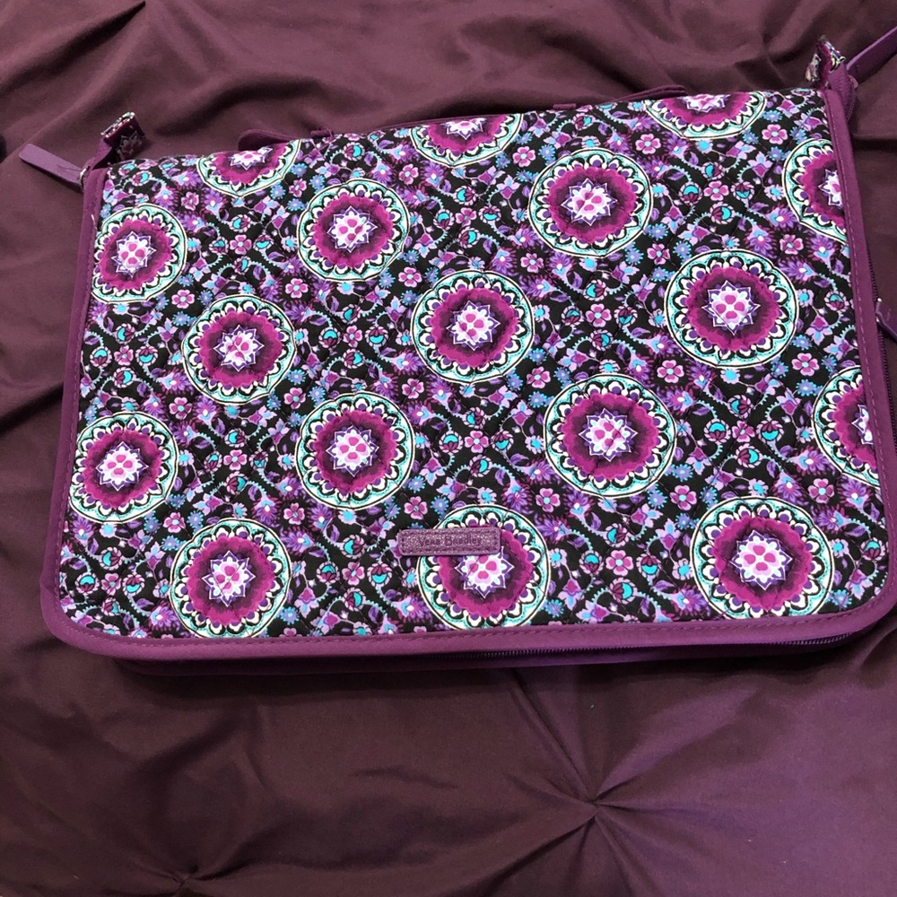 Vera Bradley hanging organizer